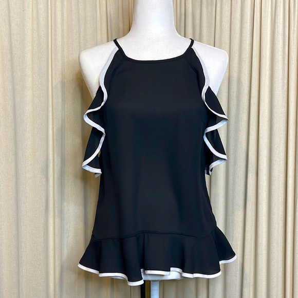 society girl Tops - ❗️SOLD❗️EUC- COLD SHOULDER BLACK & WHITE RUFFLE BLOUSE SIZE SMALL